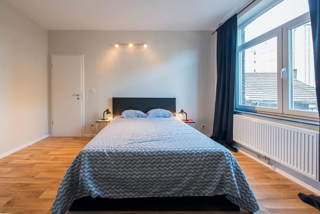 Appartement 4 Chambres A Liegi Esterno foto